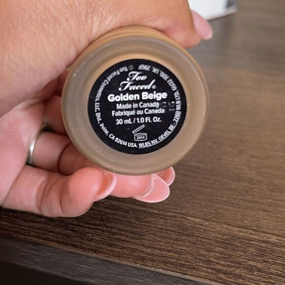 Too Faced Foundation - Picture 3 of 5